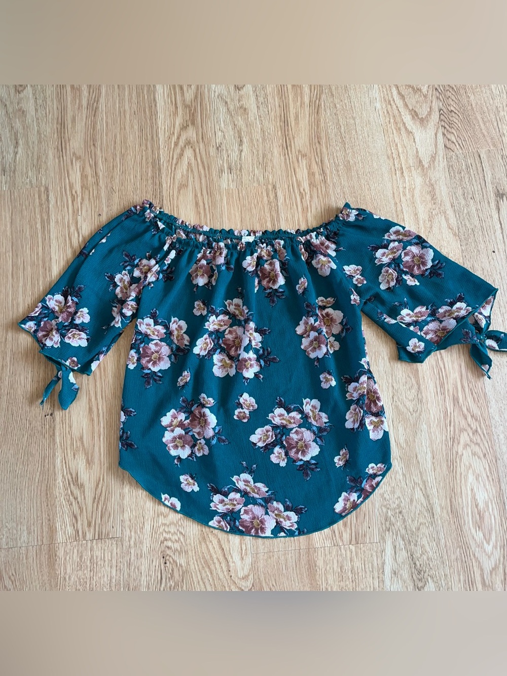 Sensational Women’s M Green Pink Floral Off-Shoulder 3/4 Sleeve Blouse